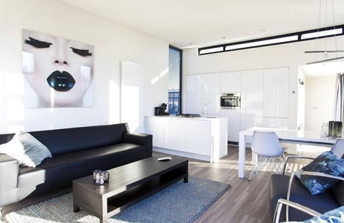 Halfweg Maison | Chalet with 2 bedrooms and a terrace