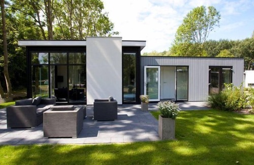 Halfweg Maison | Chalet with 2 bedrooms and a terrace