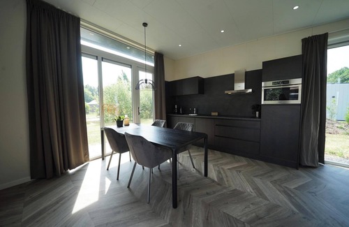 IJhorst Maison | Chalet with 2 bedrooms and a terrace