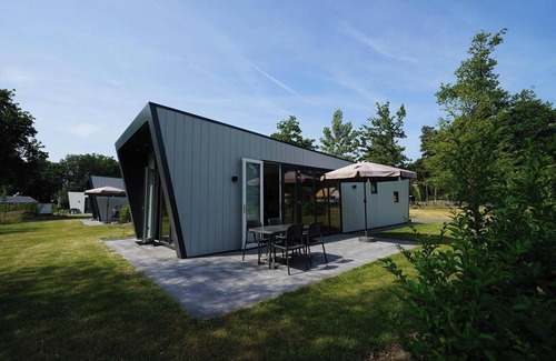 IJhorst Maison | Chalet with 2 bedrooms and a terrace