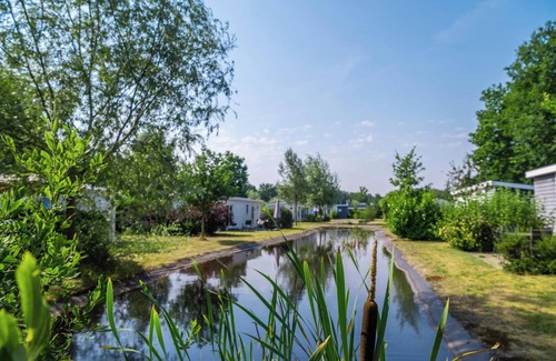 IJhorst Maison | Chalet with 2 bedrooms and a terrace