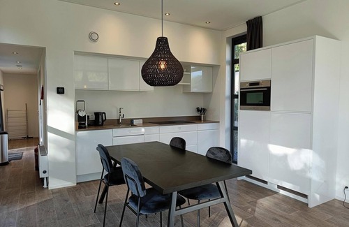 Otterlo Maison | Chalet with 2 bedrooms and a terrace