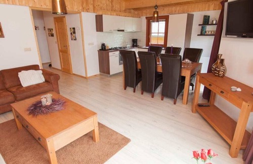 Langeberg Chalet De Ski | Chalet with 3 bedrooms and an infrared sauna