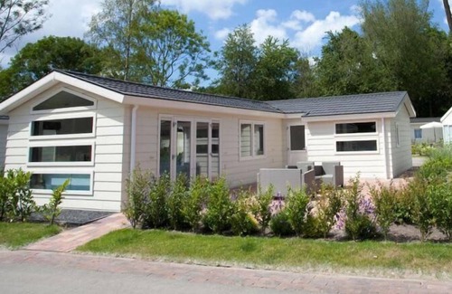 Halfweg Maison | Chalet with 3 bedrooms and a terrace