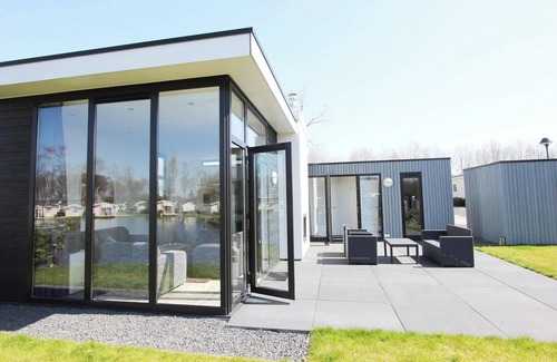 Halfweg Maison | Chalet with 3 bedrooms and a terrace