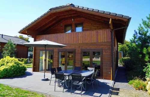 Lochem Maison | Chalet avec 3 chambres à coucher et terrasse meublée