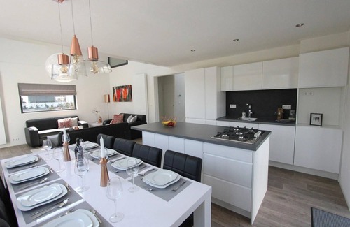 Halfweg Maison | Chalet with 4 bedrooms and a terrace