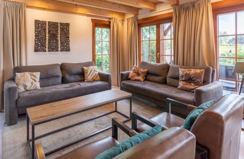 Langeberg Maison | Chalet with 6 bedrooms and 2 parking spaces