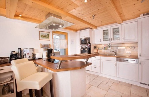 Hochkrimml Maison | Chalet with breathtaking mountain views, sauna, and proximity to the lift in the