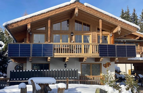 Hochkrimml Maison | Chalet with breathtaking mountain views, sauna, and proximity to the lift in the