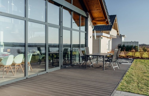 Lobnitz Maison | Chalet100 avec plage privée, sauna, cheminée et galerie sur Mühlfeldsee