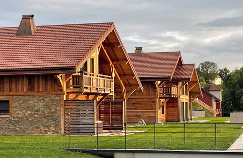Malbuisson Chalet De Ski | Chalets Coeur du Lac MALBUISSON / 10km de METABIEF / 8 personnes (+2) / 100 m2