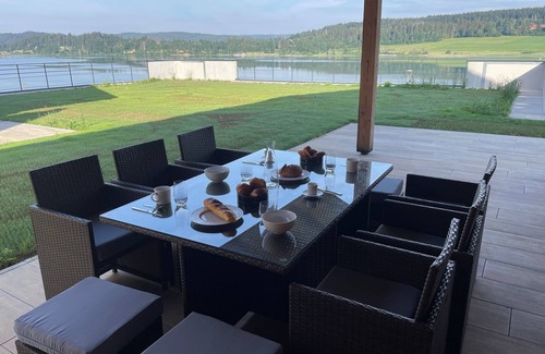 Malbuisson Chalet De Ski | Chalets Coeur du Lac MALBUISSON / 10km de METABIEF / 8 personnes (+2) / 100 m2