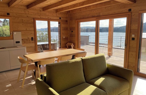 Malbuisson Chalet De Ski | Chalets Coeur du Lac MALBUISSON / 10km de METABIEF / 4 personnes (+2) / 56 m2