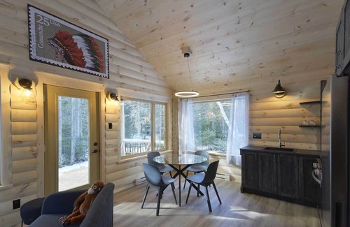 La Malbaie Chalet De Ski | Chalets de Môh - Comanche
