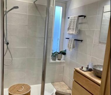 Neuvecelle Appartement | Chaleureux appartement entre lac et montagne