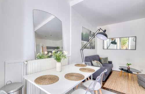 Montchat Appartement | Chaleureux T2 - Centre Lyon - Terrasse Privée