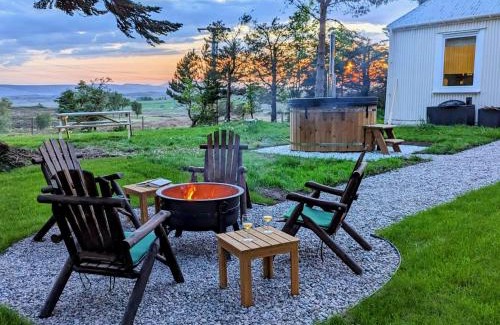 Lairg Maison | Challenger Bothy