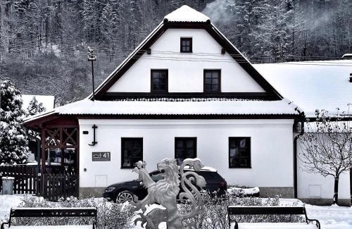 Svojanov Maison | Chaloupka pod hradem