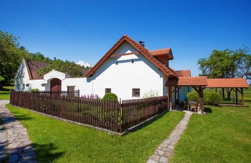 Ceske Budejovice 7 Maison | Chaloupka Větrník na samotě u lesa