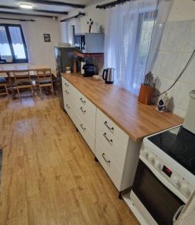 Houska Maison | Chalupa Kruh