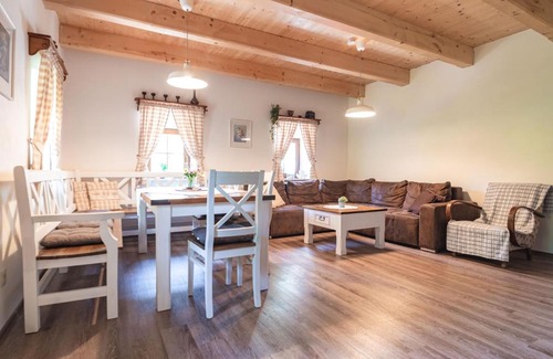 Vernirovice Maison | Chalupa U potůčku