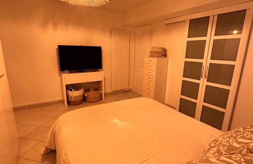 Saint-Cezaire-sur-Siagne Lit Et Petit-Déjeuner | Chambre Avec Suite