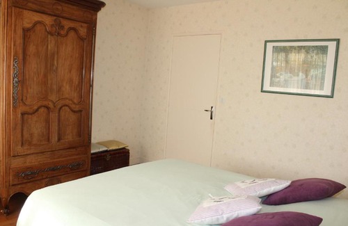 Saint-Porchaire Maison | Chambre au bruand