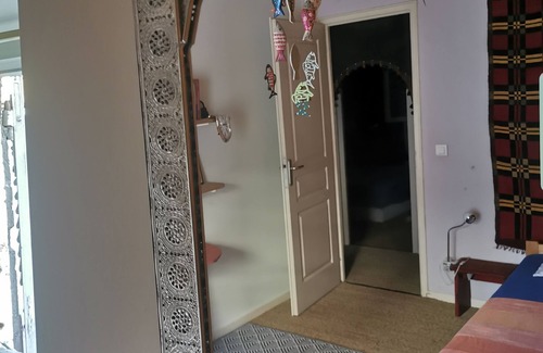 Die Lit Et Petit-Déjeuner | Chambre au calme. Départ rando depuis centre ville10mn gare et rivière à pied