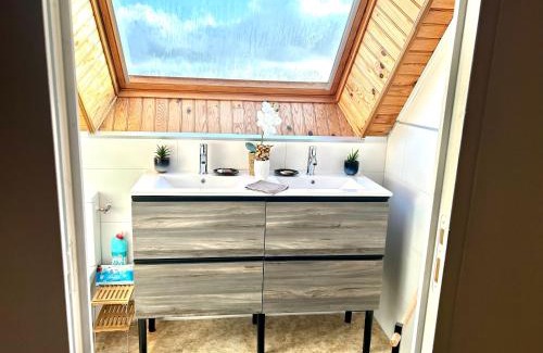 Cleguerec Maison | Chambre avec cuisine à la campagne au calme