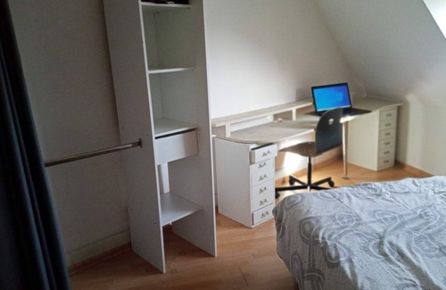 Koenigshoffen Est Lit Et Petit-Déjeuner | chambre avec espace de travail à 10' de la gare