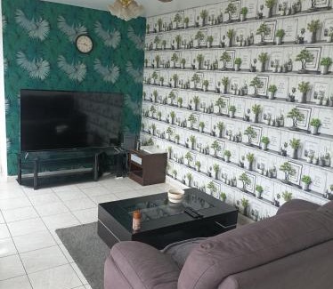 Vitry-sur-Seine Maison | Chambre avec lit