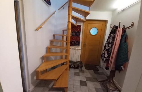 Quartier Francisco-Ferrer - Landry - Bourgeois - Poterie Maison | Chambre avec terrasse Chez Anne