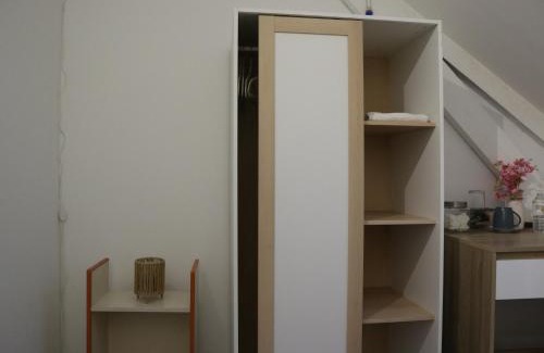 Cuesmes Maison | Chambre Blanche
