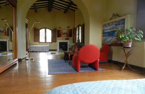 Cros Lit Et Petit-Déjeuner | Chambre Cévennes: Piscine, lamas, rivière