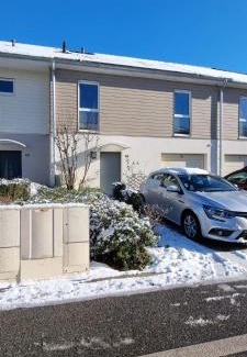 Saint-Pierre-en-Faucigny Maison | Chambre confortable chez l'habitant
