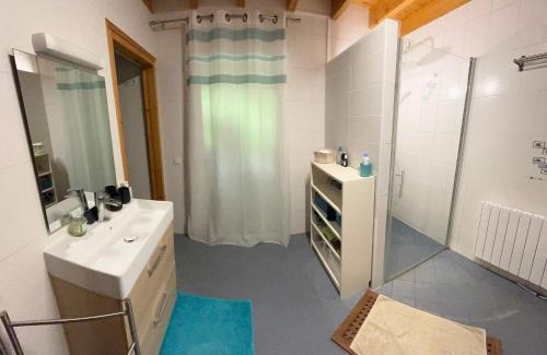Plesse Lit Et Petit-Déjeuner | Chambre calme sur terrasse - proche Canal Nantes à Brest