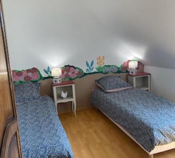 Le Mesnil-Guillaume Maison | Chambre campagne et salle de bain privée