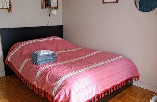 Front de Lac Maison | Chambre chez Casa Créteil
