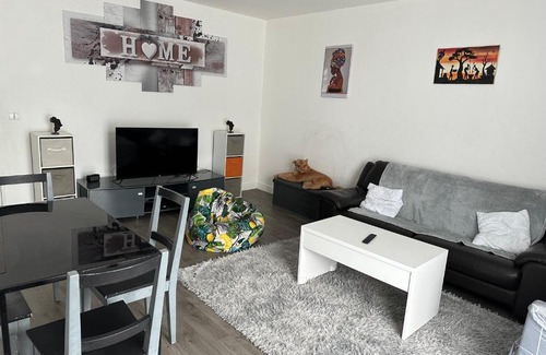 Le-Plessis-Trevise Maison | Chambre chez l’habitant