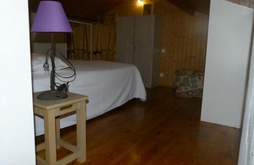 Ornezan Maison | Chambre chez l'habitant dans maison typique gersoise