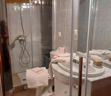 Ornezan Maison | Chambre chez l'habitant dans maison typique gersoise