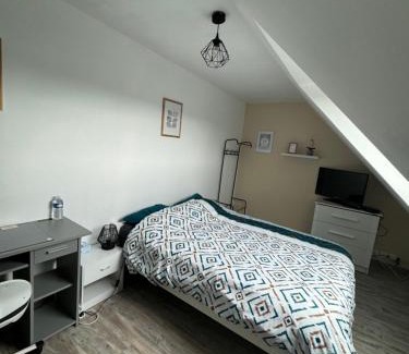 Glos Maison | Chambre chez thomas