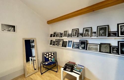 Saint-Germain-Laprade Lit Et Petit-Déjeuner | Chambre cosy avec terrasse et jardin proche Puy-en-Velay - FR-1-582-526