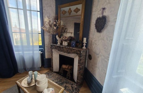 Medonville Lit Et Petit-Déjeuner | Chambre cosy avec accueil chaleureux, proche de Vittel et Contrexéville - FR-1-589-480
