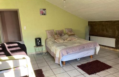 Dieue-sur-Meuse Lit Et Petit-Déjeuner | chambre d'hôte du moulin