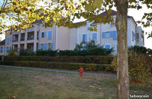 Bussy-Saint-Georges Lit Et Petit-Déjeuner | Chambre d'Hôtes Proche de Disneyland et Pas Loin de Paris