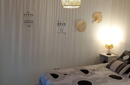 Loriol-sur-Drome Lit Et Petit-Déjeuner | Chambre d'hôtes et de bien-être, une parenthèse pour une déconnexion totale.