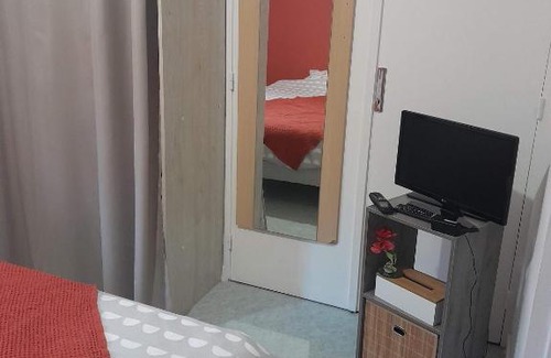 La Tour-du-Pin Maison | Chambre d'hôte Le Pin