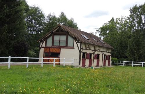 Charleval Lit Et Petit-Déjeuner | Chambre d'hôtes de Charleval